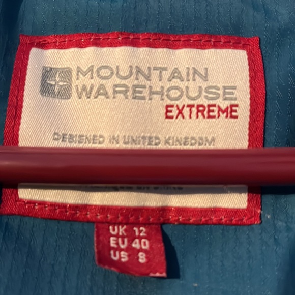 Size 8 Ladies Jacket. Practically Brand New - Mountain Warehouse- Blue - Picture 2 of 6